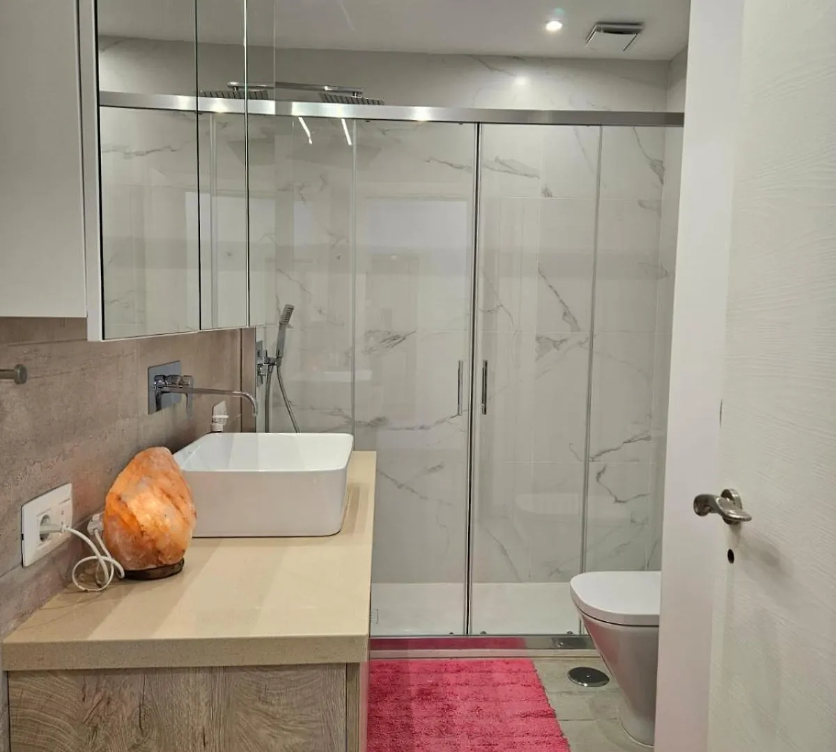 Apartment Mit Poolsicht طوستا ديل سيلونثيو 0*,